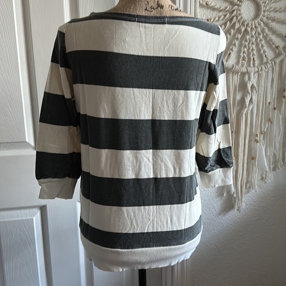 UO Truly Madly Deeply | 3/4 Sleeve Stripe Sweatshirt | Small - Picture 4 of 6